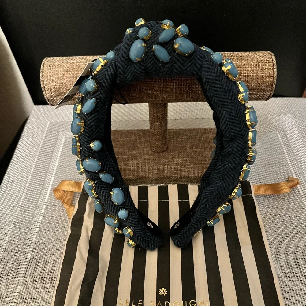 LELE SADOUGHI NWT AUTHENTIC MIDNIGHT PEBBLE CABOCHON KNOTTED HEADBAND - Picture 15 of 16